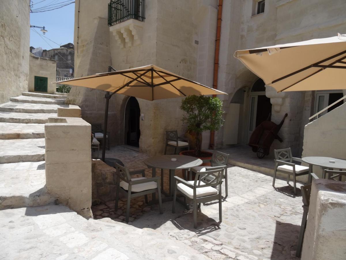 La Dimora Delle 3 Zie Hotel มาเตรา ภายนอก รูปภาพ