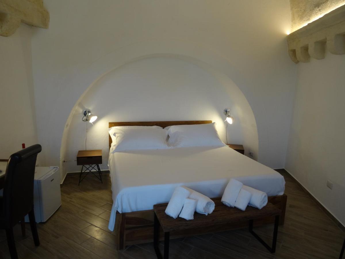 La Dimora Delle 3 Zie Hotel มาเตรา ภายนอก รูปภาพ