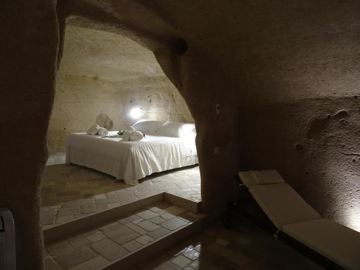La Dimora Delle 3 Zie Hotel มาเตรา ภายนอก รูปภาพ