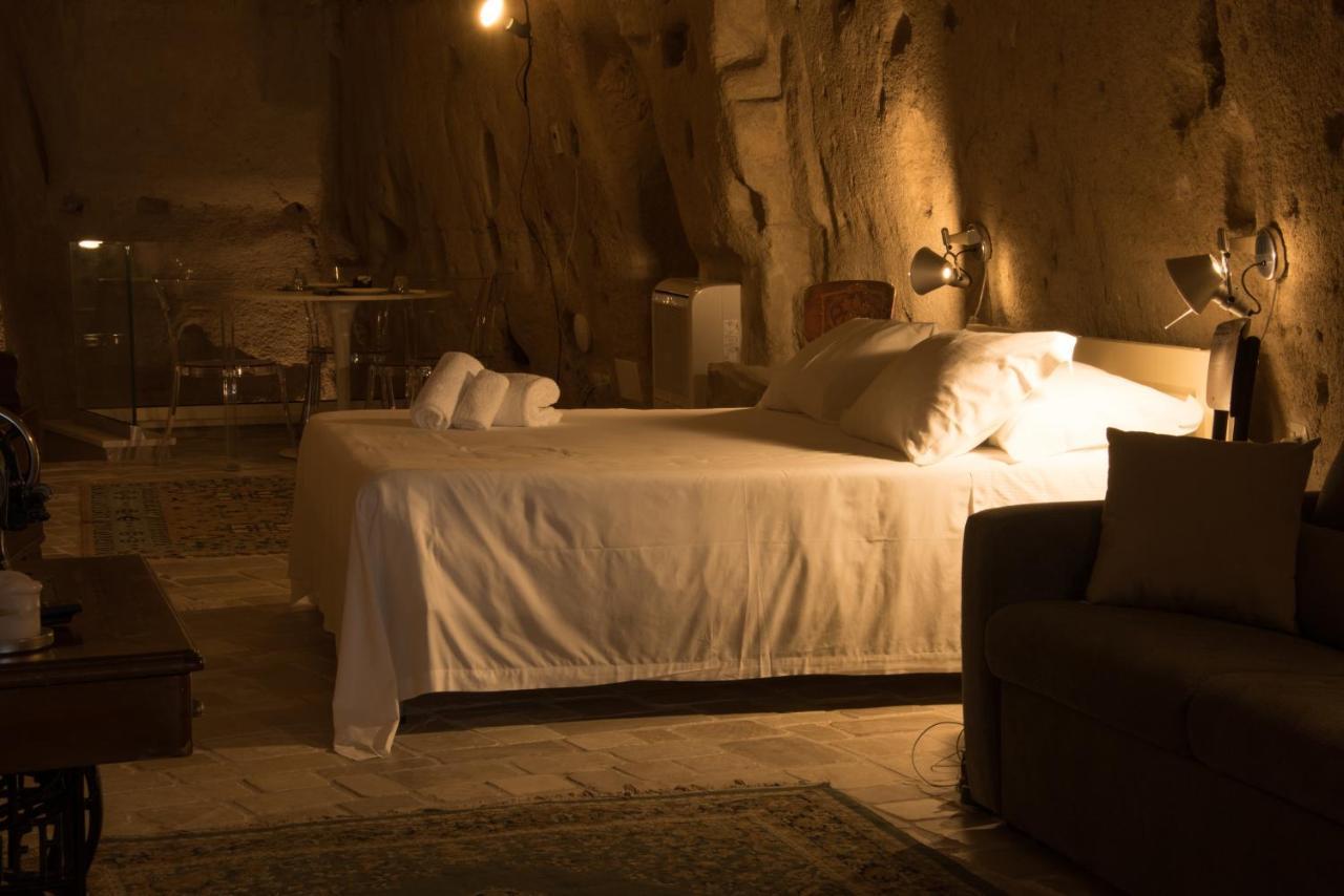 La Dimora Delle 3 Zie Hotel มาเตรา ภายนอก รูปภาพ